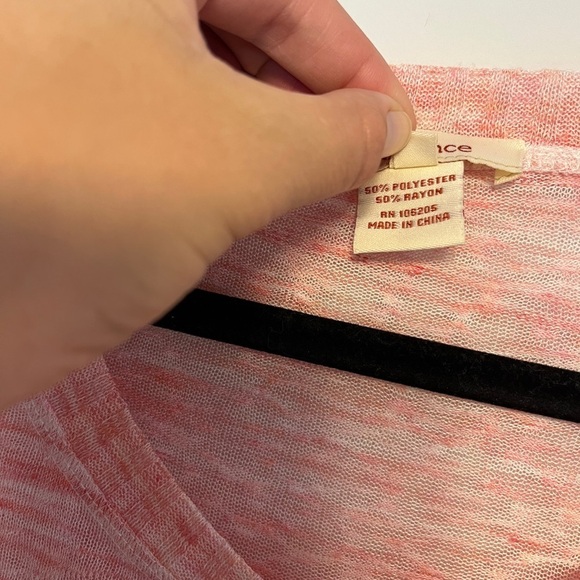 Sundance Pink Light Weight Sweater Women’s Size S Asymmetrical Hem - Picture 3 of 9